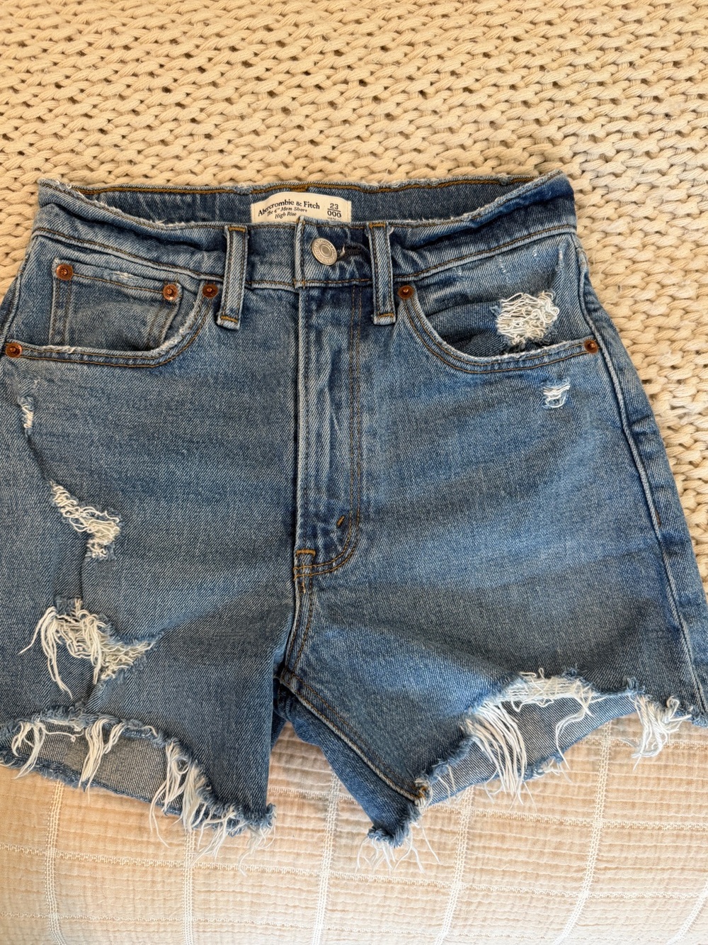 Abercrombie mom shorts